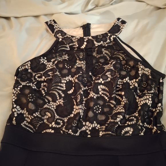 Sweet Storm Wonen's Black Halter Sheath Dress - Picture 4 of 8